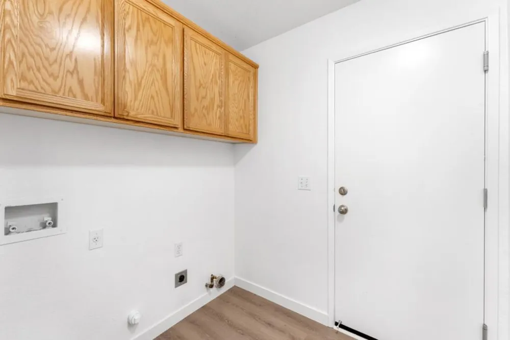 1542 Venice Circle Stockton, CA 95206