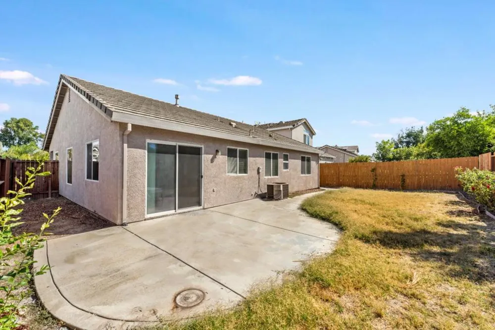 1542 Venice Circle Stockton, CA 95206