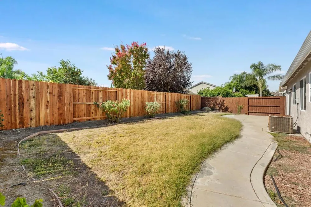 1542 Venice Circle Stockton, CA 95206