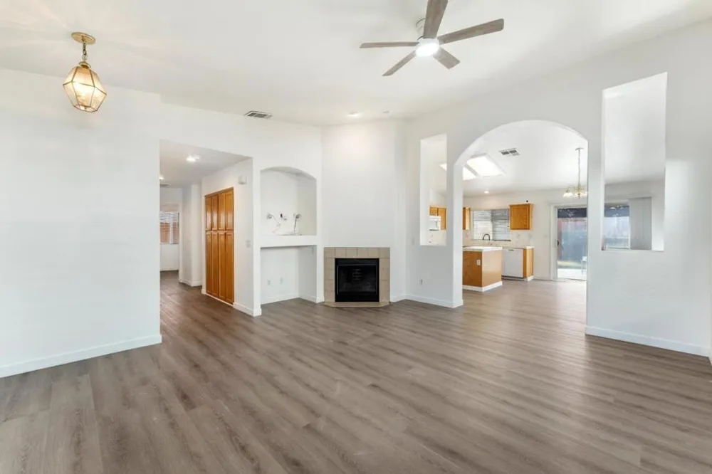 1542 Venice Circle Stockton, CA 95206
