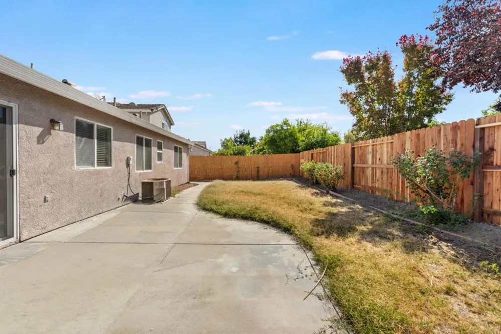 1542 Venice Circle Stockton, CA 95206