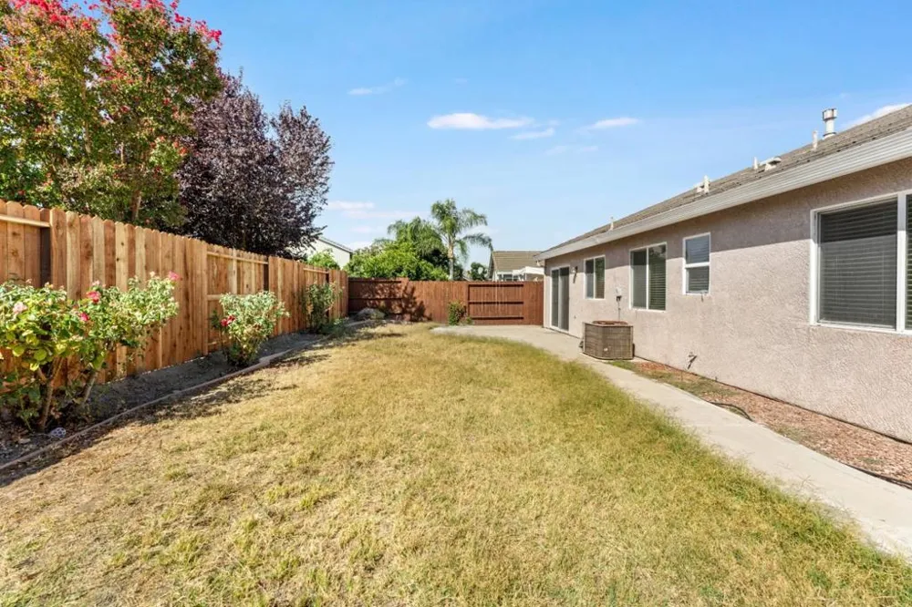 1542 Venice Circle Stockton, CA 95206