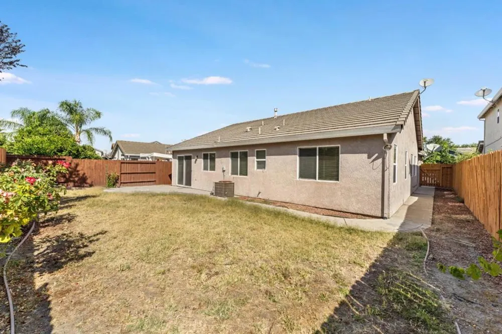 1542 Venice Circle Stockton, CA 95206