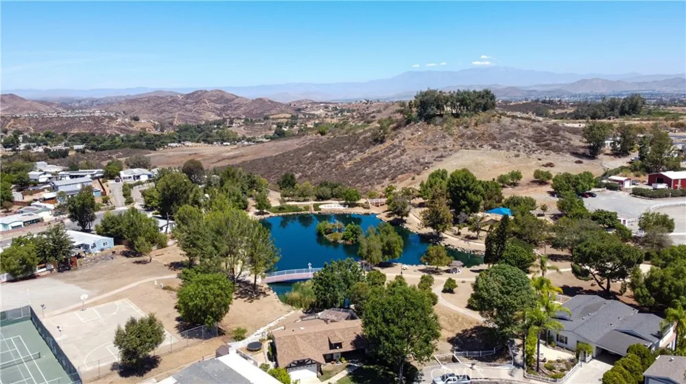 33501 Hidden Hollow Wildomar, CA 92595