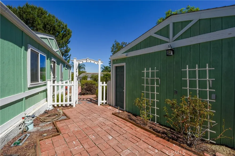 33501 Hidden Hollow Wildomar, CA 92595