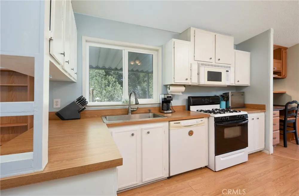 33501 Hidden Hollow Wildomar, CA 92595