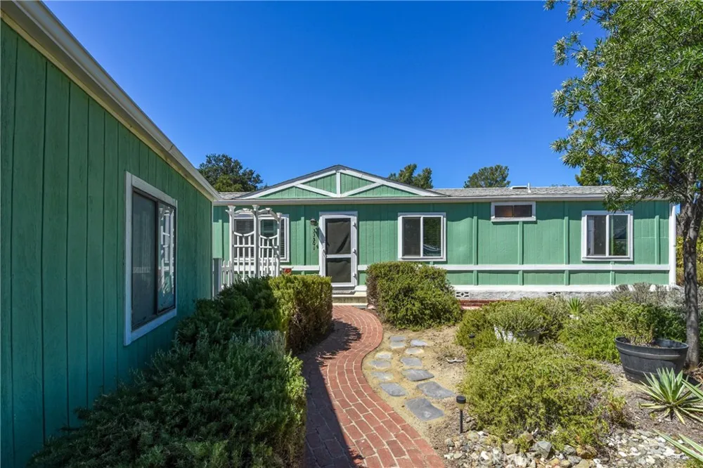 33501 Hidden Hollow Wildomar, CA 92595