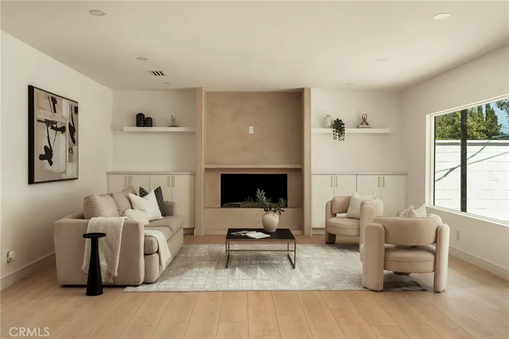 7842 Clearfield Avenue Panorama City, CA 91402