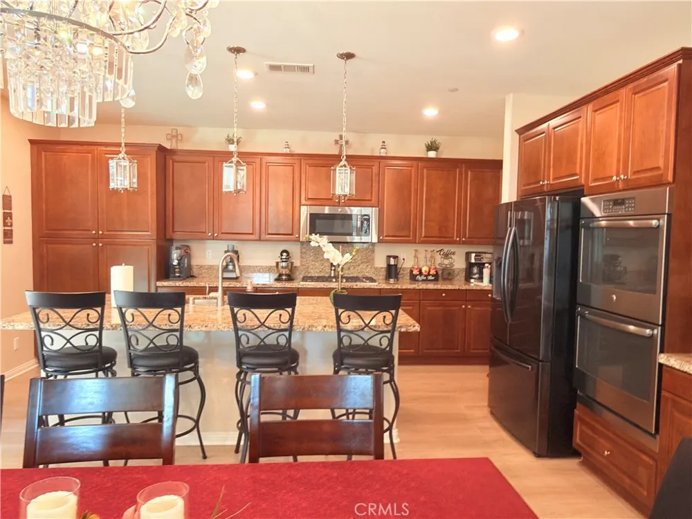 6216 Winona Chino, CA 91710