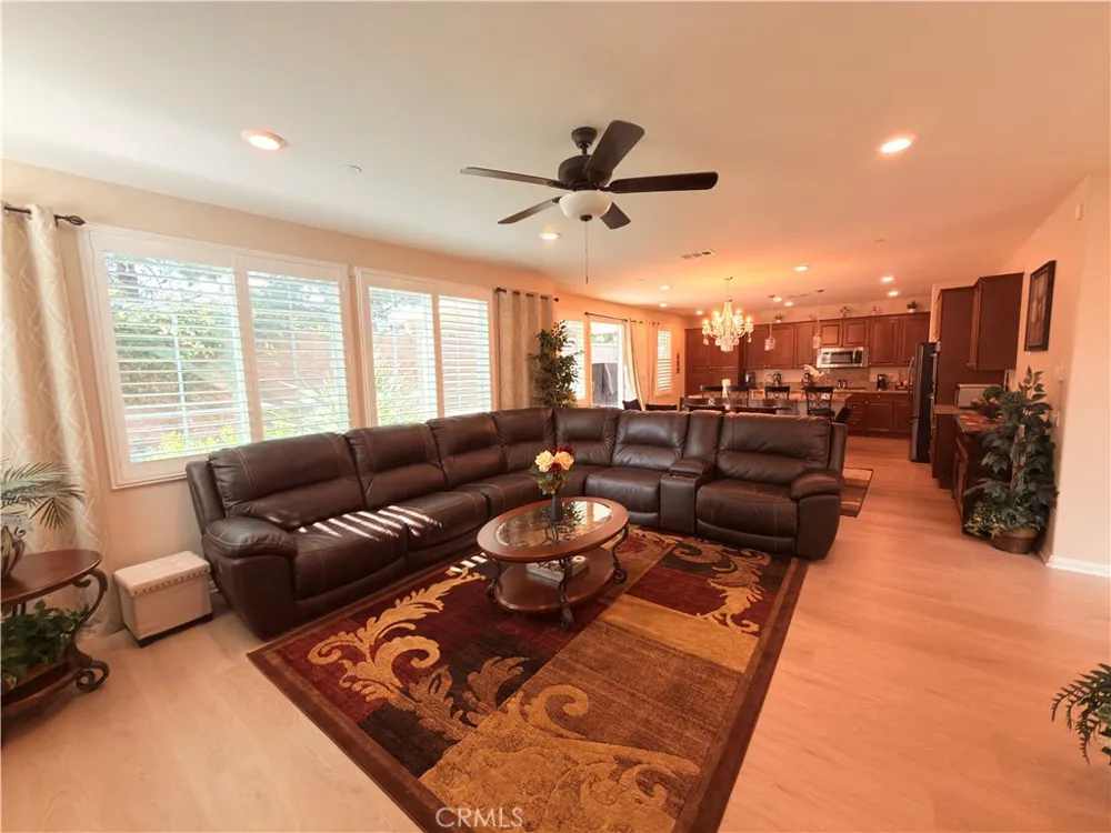 6216 Winona Chino, CA 91710