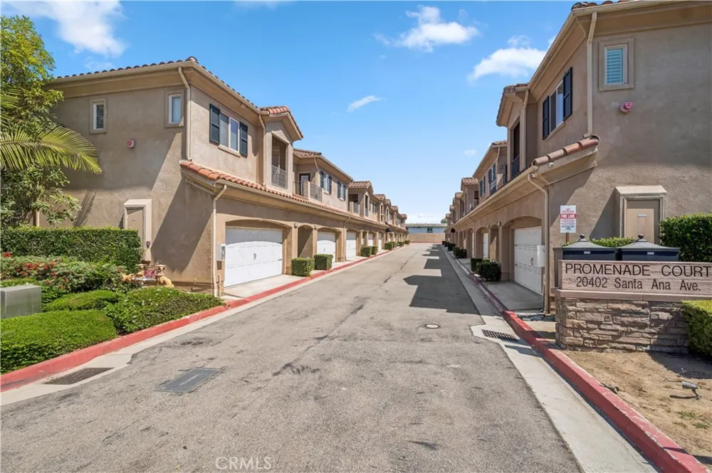 20402 Santa Ana #13 Newport Beach, CA 92660