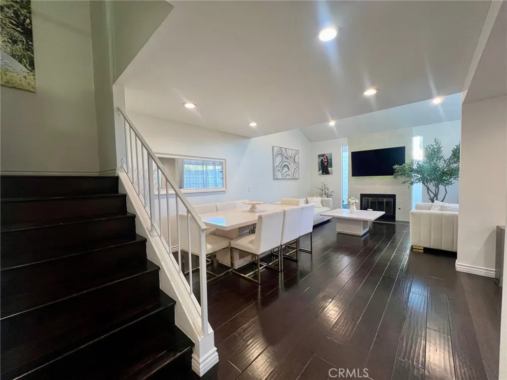 14333 Tyler #55 Sylmar, CA 91342