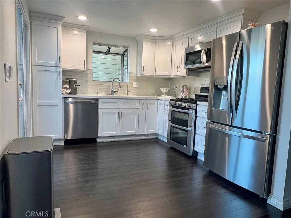 14333 Tyler #55 Sylmar, CA 91342
