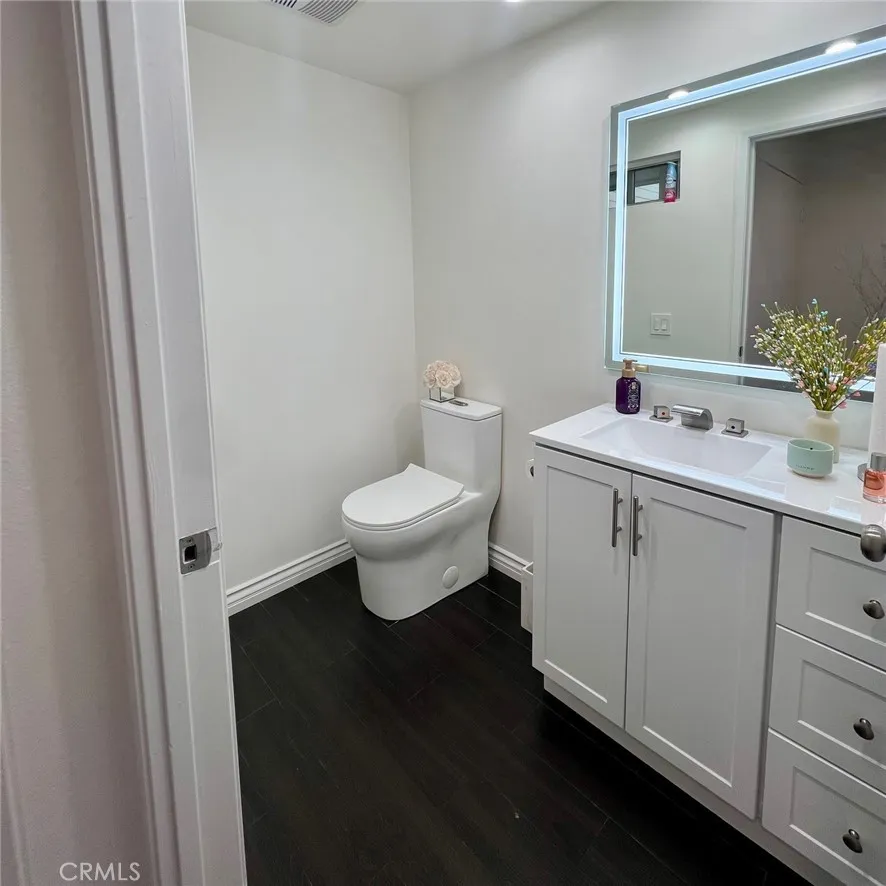 14333 Tyler #55 Sylmar, CA 91342