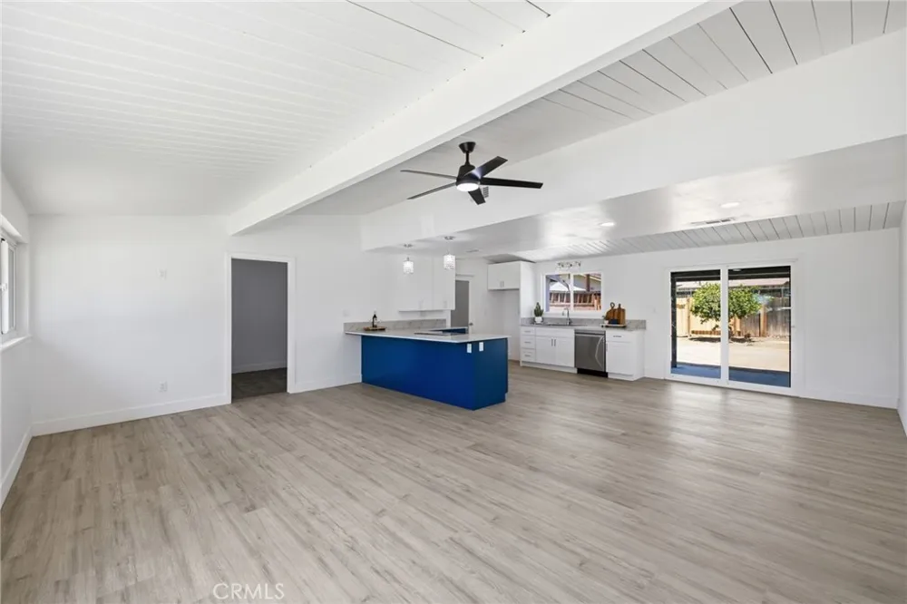 2805 Haley Street Bakersfield, CA 93305