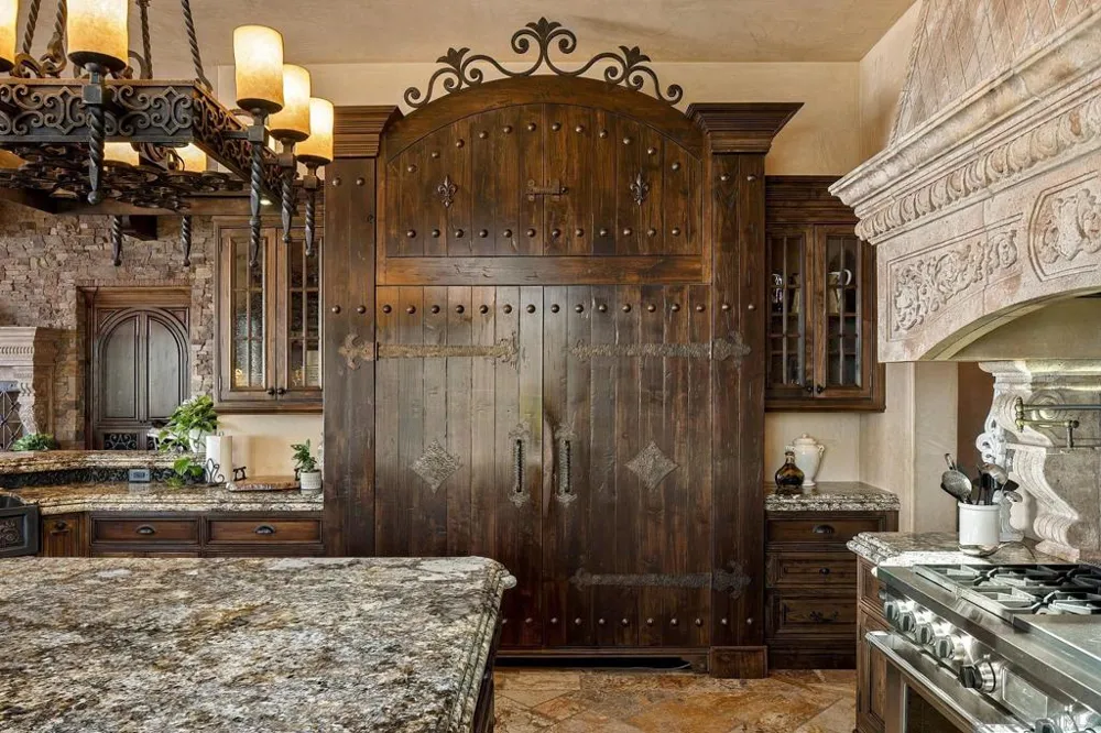 8619 Via Rancho Cielo Rancho Santa Fe, CA 92067
