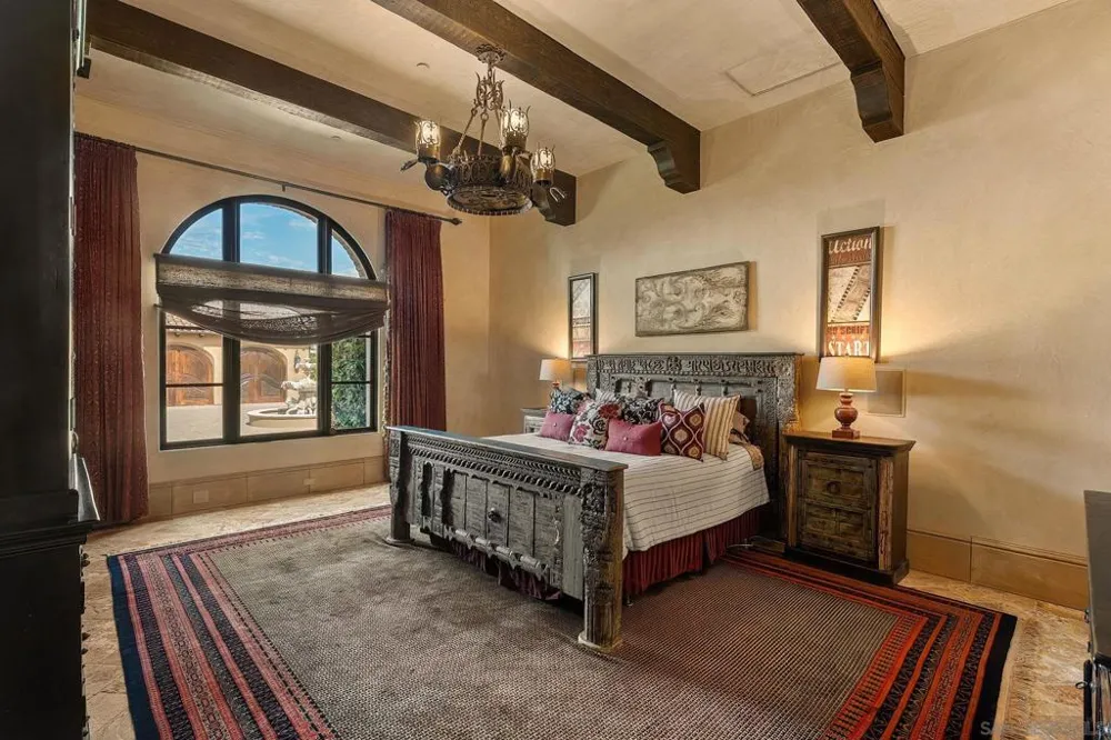 8619 Via Rancho Cielo Rancho Santa Fe, CA 92067