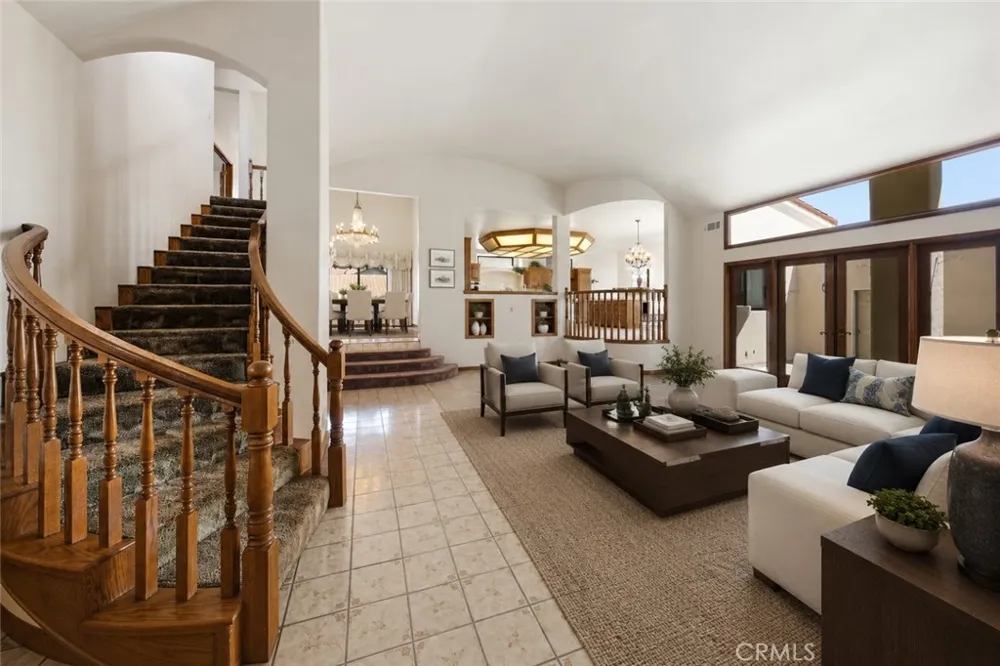1338 Estes Santa Maria, CA 93454