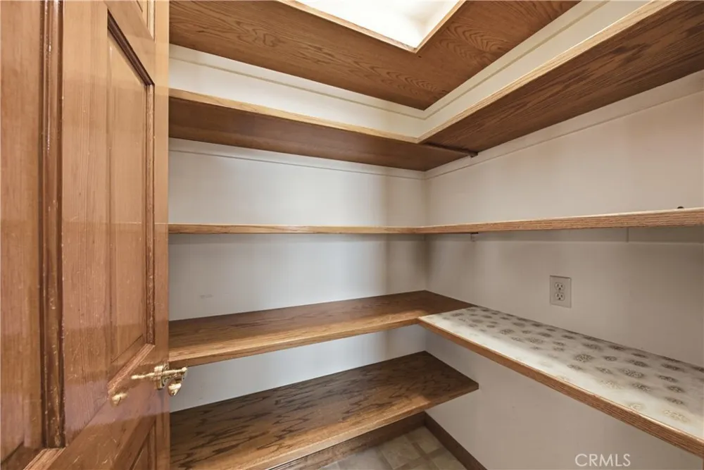 1338 Estes Santa Maria, CA 93454