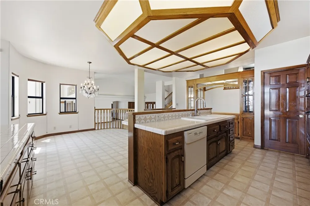 1338 Estes Santa Maria, CA 93454