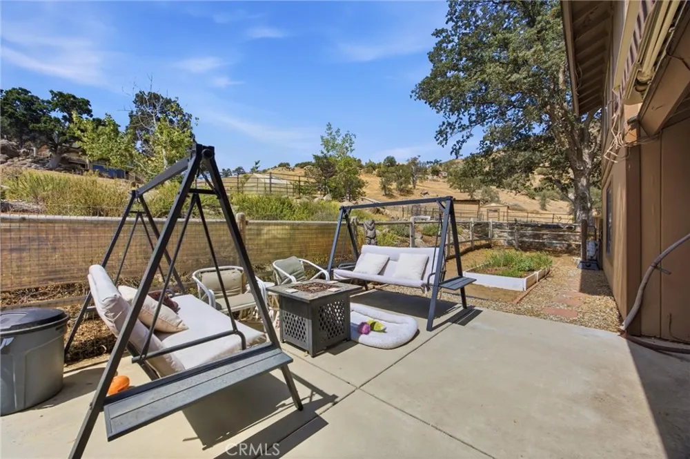 26001 Bear Valley Tehachapi, CA 93561