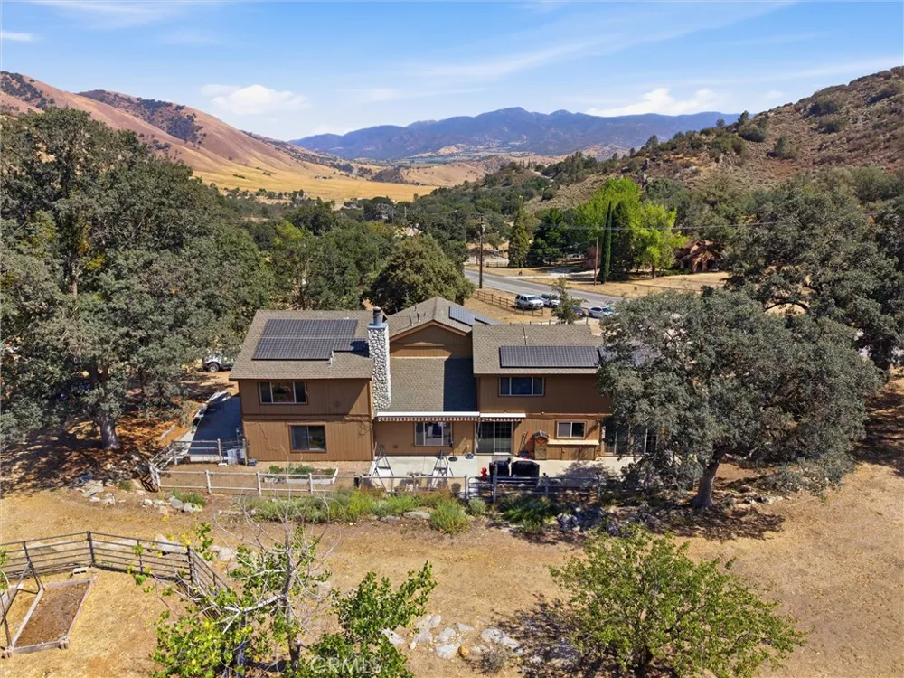 26001 Bear Valley Tehachapi, CA 93561