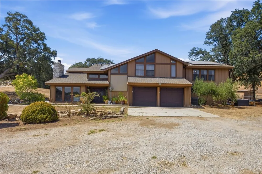 26001 Bear Valley Tehachapi, CA 93561