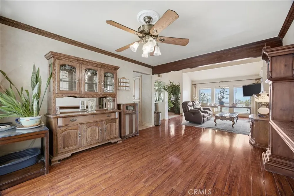 26001 Bear Valley Tehachapi, CA 93561