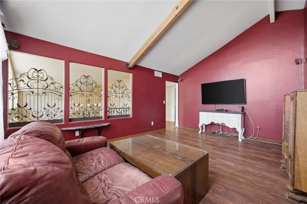 26001 Bear Valley Tehachapi, CA 93561