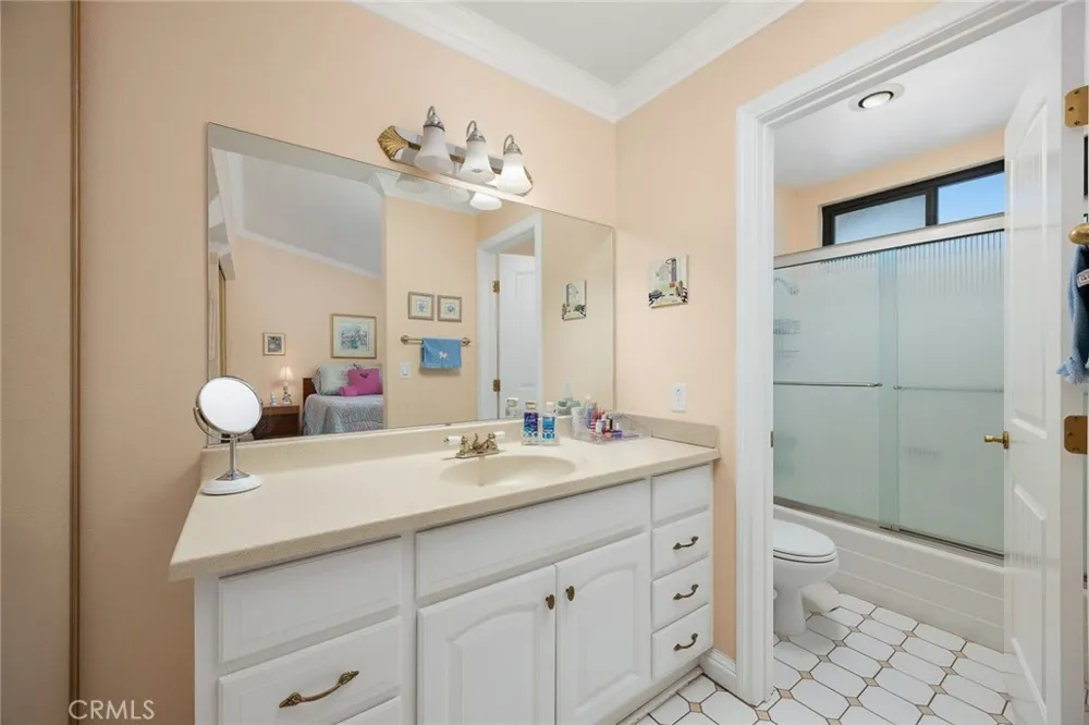 2036 Pepperwood Duarte, CA 91010