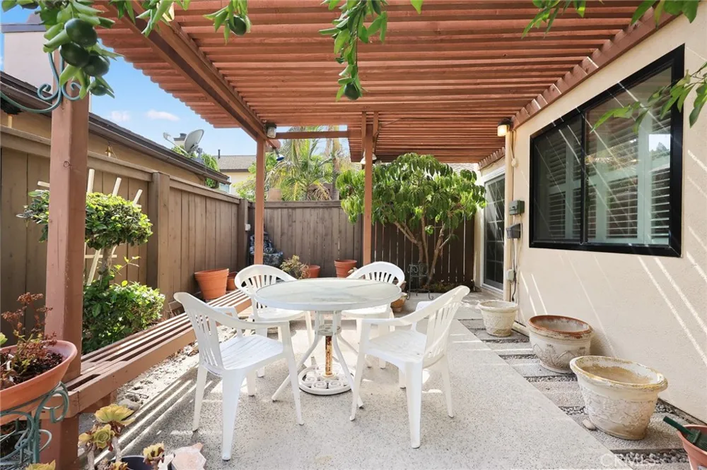 2036 Pepperwood Duarte, CA 91010