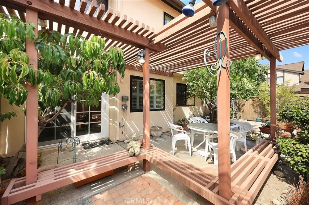 2036 Pepperwood Duarte, CA 91010