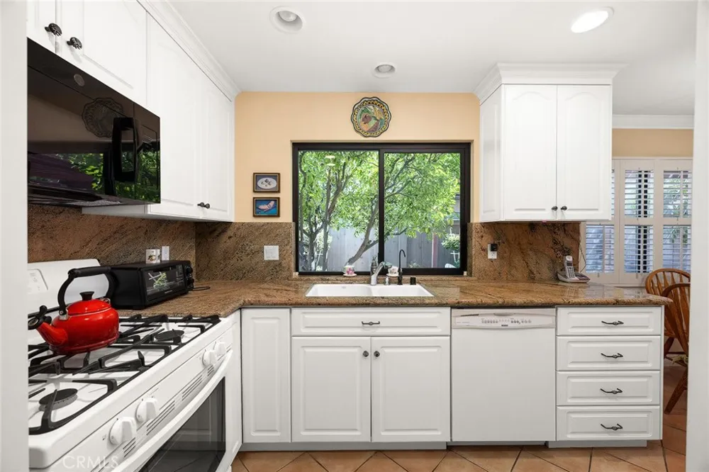 2036 Pepperwood Duarte, CA 91010