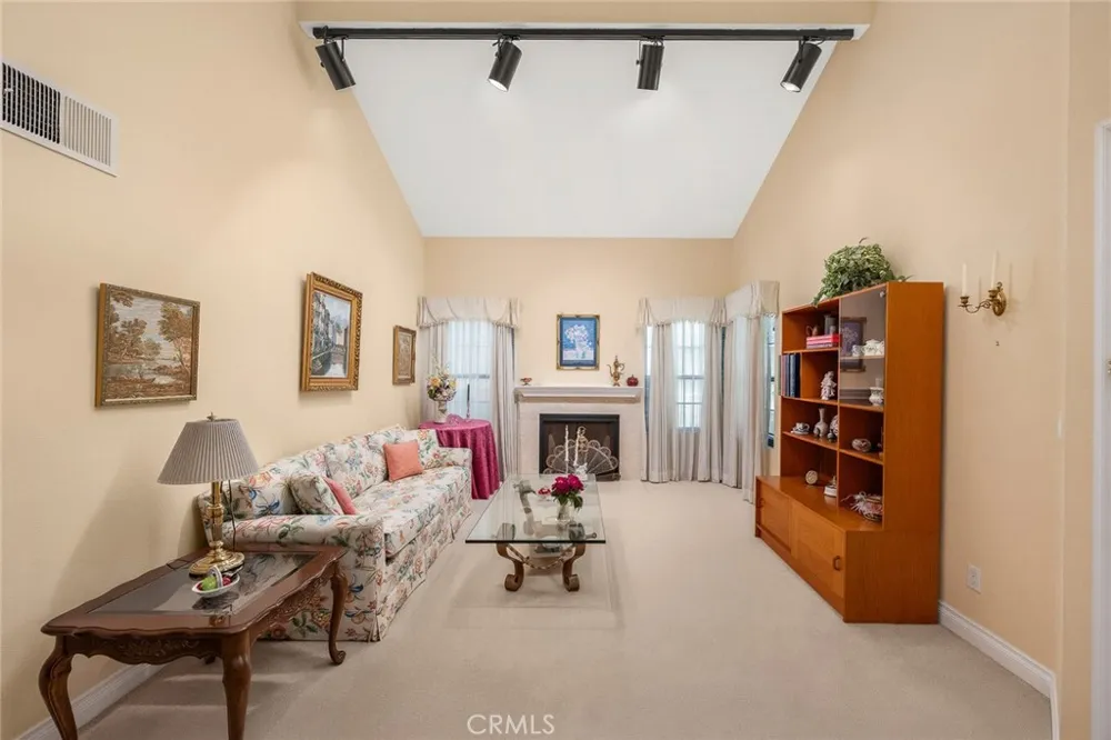 2036 Pepperwood Duarte, CA 91010