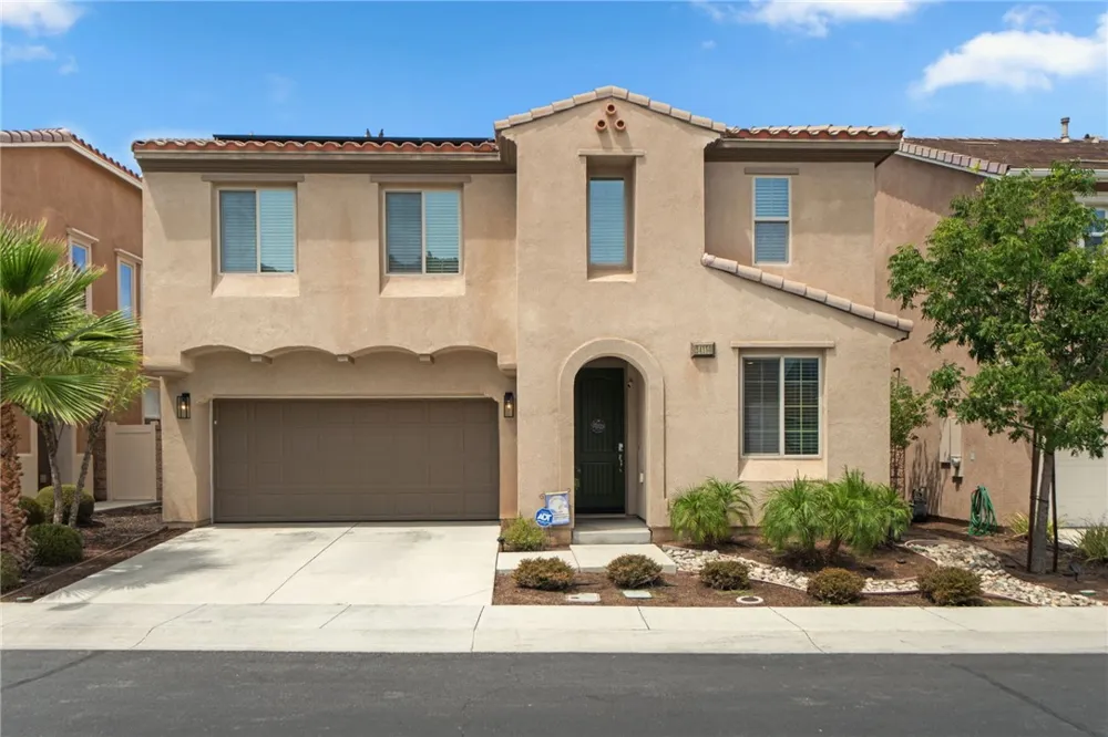 24150 Lavender Lake Elsinore, CA 92532