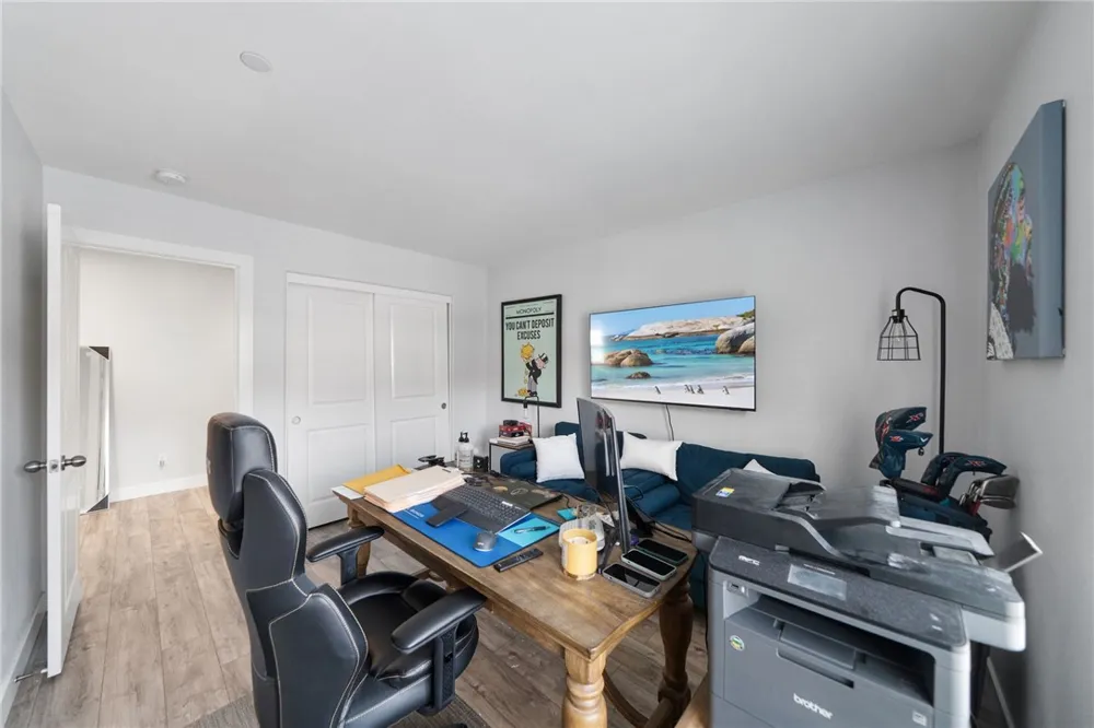 24150 Lavender Lake Elsinore, CA 92532