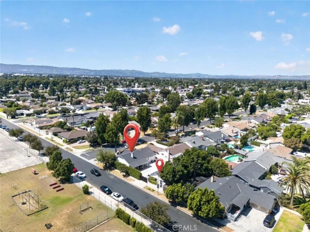 16003 Dearborn Street North Hills, CA 91343