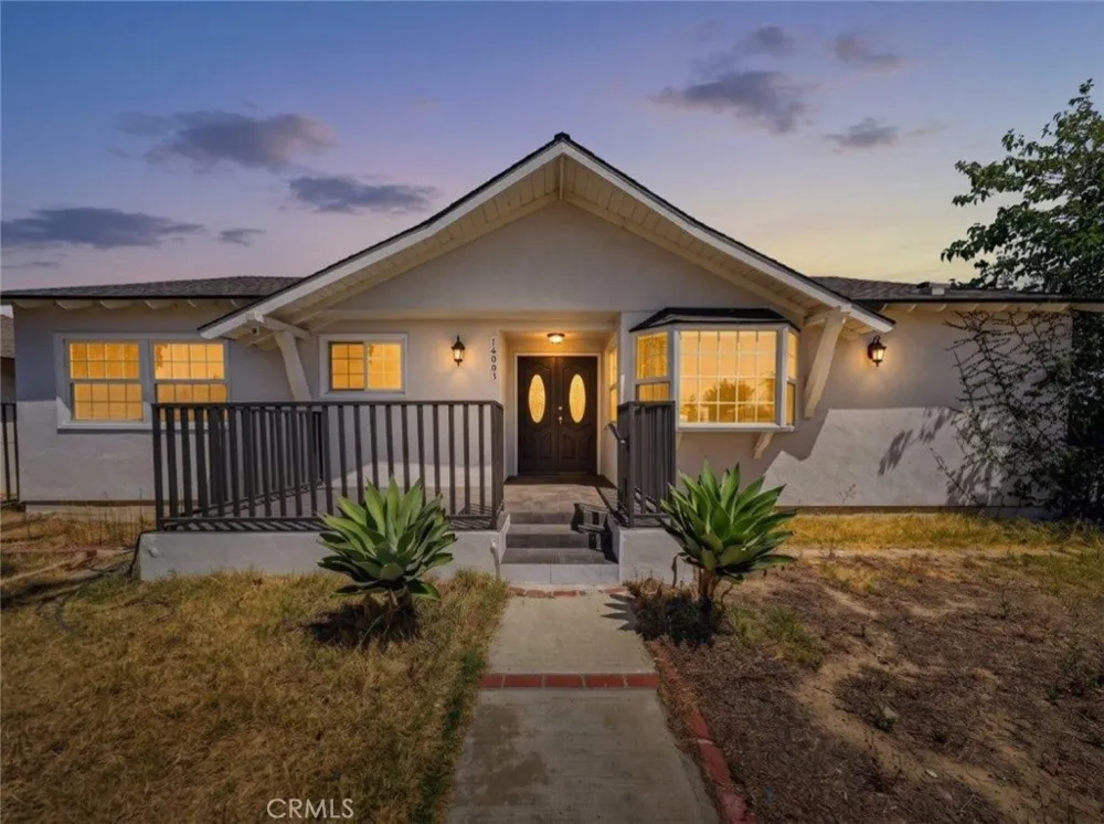 16003 Dearborn Street North Hills, CA 91343