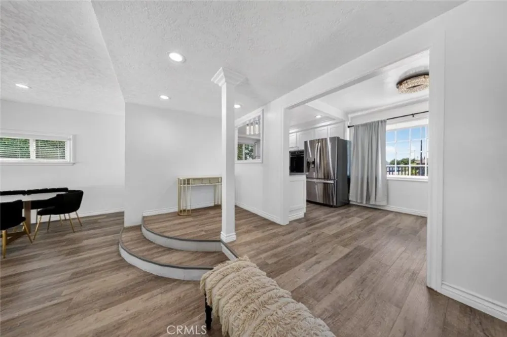 16003 Dearborn Street North Hills, CA 91343