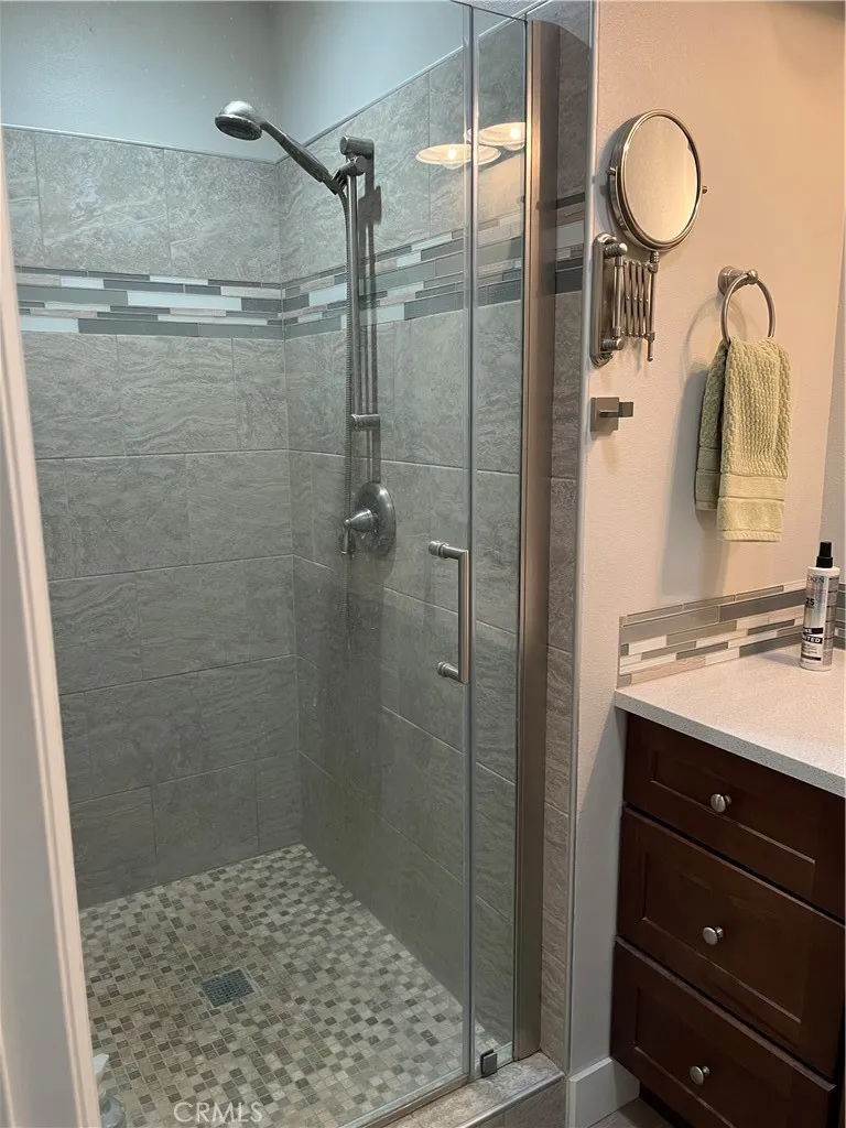62 E Calle La Sombra Camarillo, CA 93010