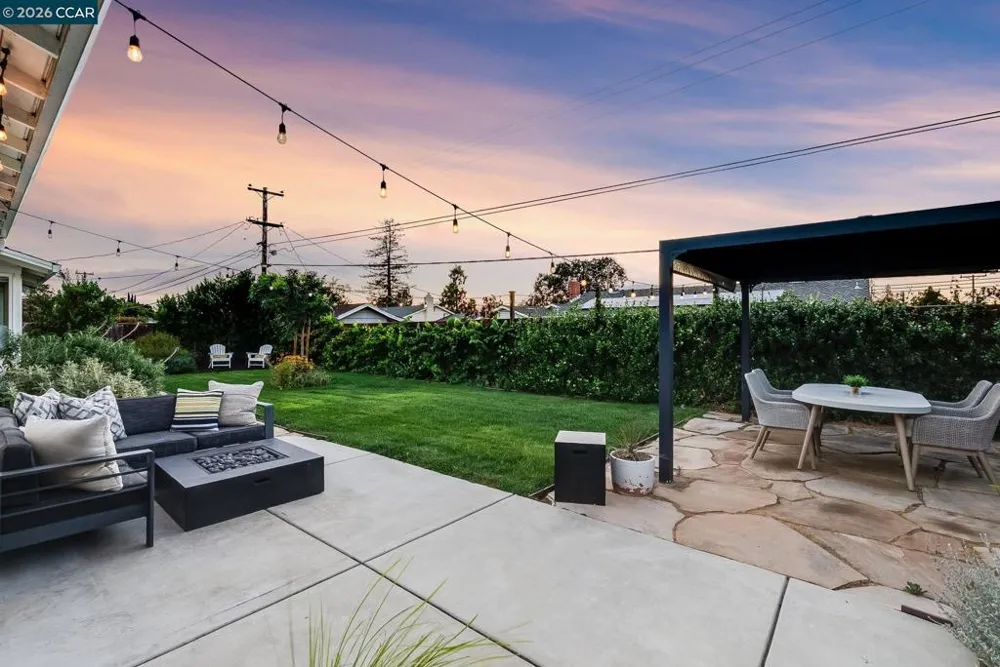 1739 Woodcrest Dr Concord, CA 94521