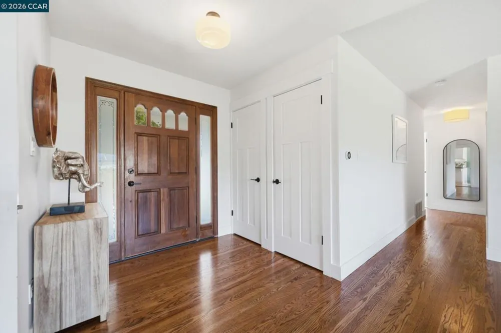 1739 Woodcrest Dr Concord, CA 94521