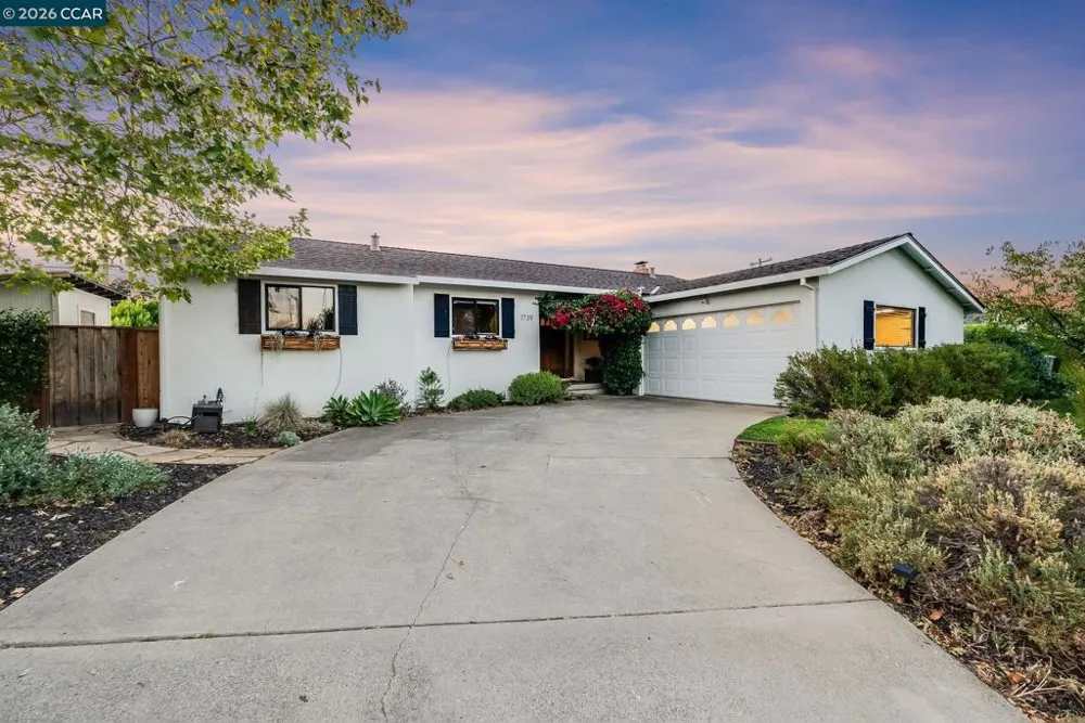 1739 Woodcrest Dr Concord, CA 94521