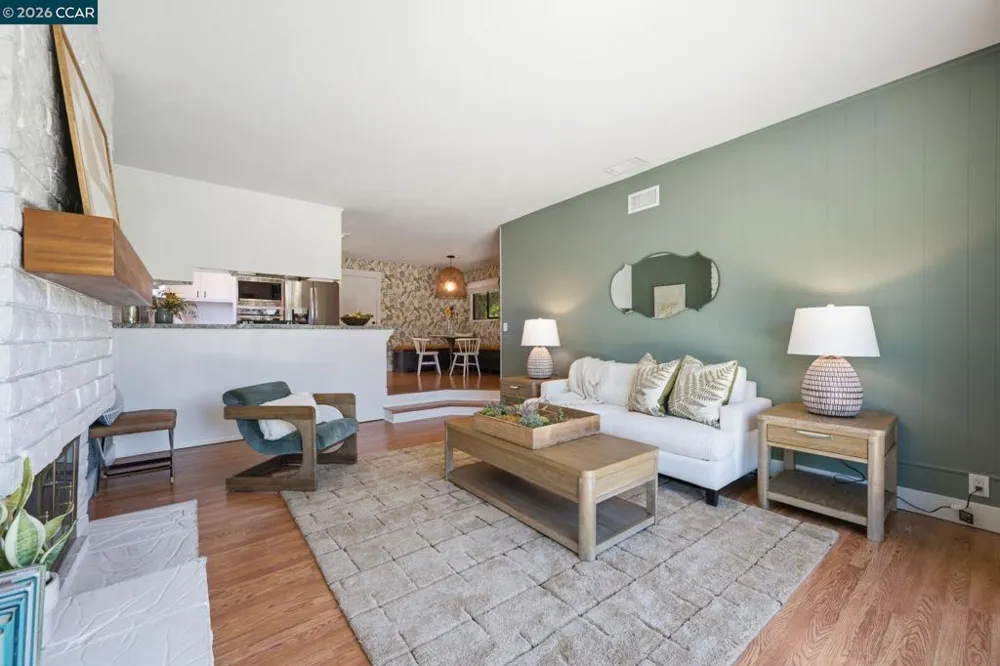 1739 Woodcrest Dr Concord, CA 94521