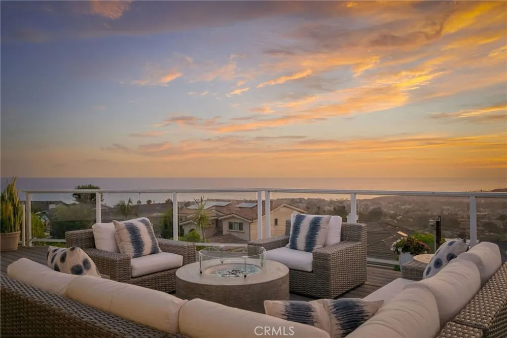 609 Avenida Teresa San Clemente, CA 92672