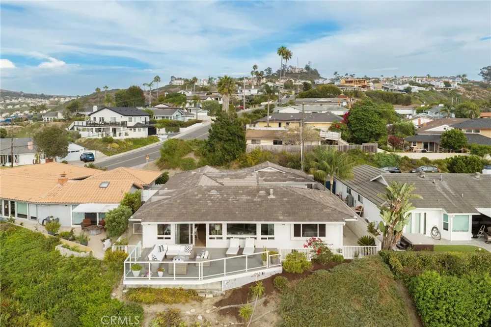 609 Avenida Teresa San Clemente, CA 92672