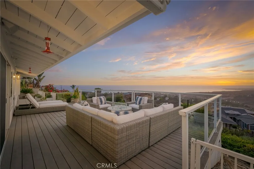 609 Avenida Teresa San Clemente, CA 92672