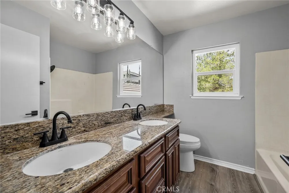 2110 S Glenwood Colton, CA 92324