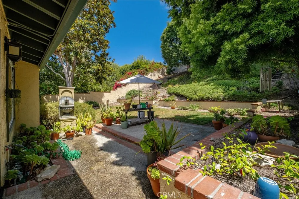29126 Warnick Road Rancho Palos Verdes, CA 90275