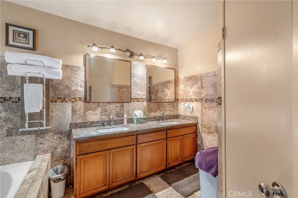 559 Amethyst Walnut, CA 91789
